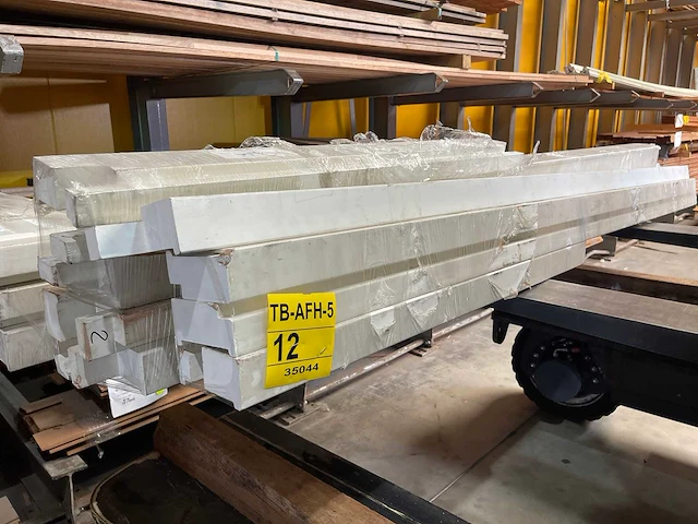 Binnendeur opdekkozijnen pakket 56x115mm, lengte 230cm (6x) - afbeelding 2 van  4