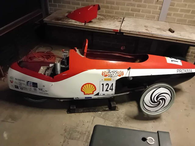 Bio diesel shell eco challenge voertuig - afbeelding 5 van  7