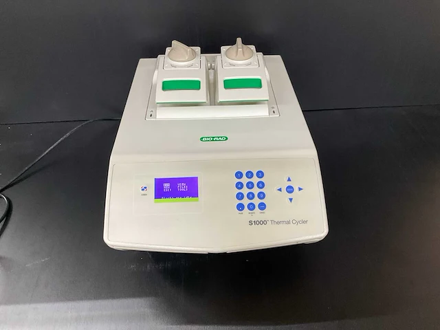 Bio rad s1000 thermal cycler - afbeelding 1 van  7
