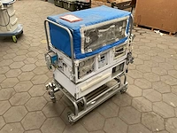 Biomedical 20m infant incubator