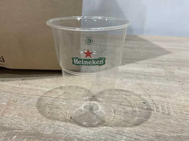 Bioware heineken 40 cl plastic bekers (1120x) - afbeelding 1 van  6