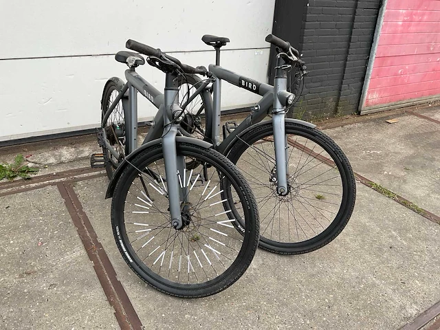 Bird tektro elektrische fiets (2x) - afbeelding 1 van  19