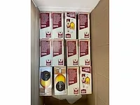 Birra moretti glazen in display (768x) - afbeelding 2 van  3