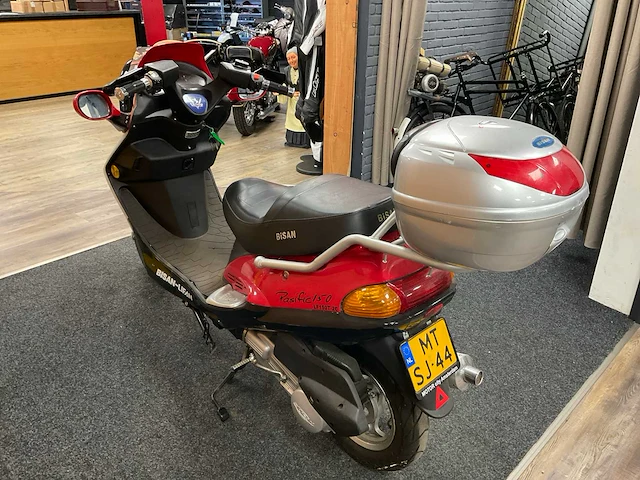 Bisan-lifan lf150t-2c 150 motorfiets - afbeelding 8 van  12
