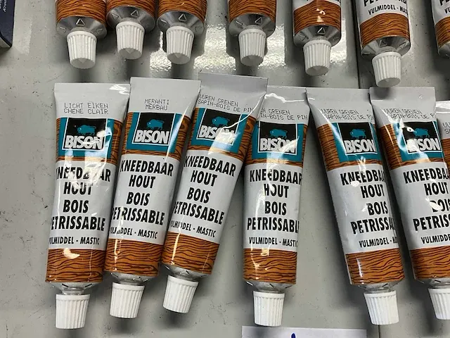 Bison kneedbaar hout - afbeelding 2 van  3