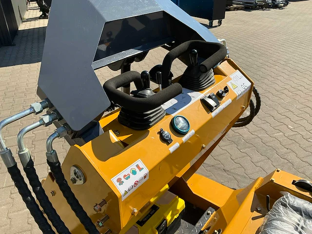 Bison tek bt360 rups schranklader - afbeelding 10 van  28