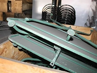 Bistrosetjes in twee uitvoeringen in twee palletboxen. - afbeelding 3 van  4