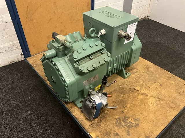 Bitzer 4htc-20k-40p koelcompressor co2 - afbeelding 1 van  7