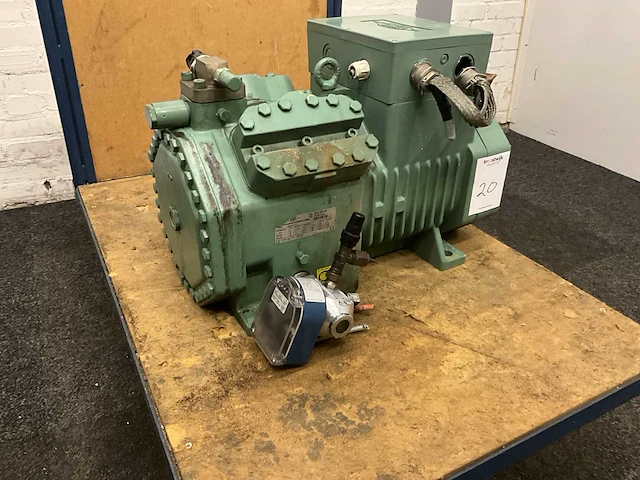 Bitzer koelcompressor co2 - afbeelding 1 van  7