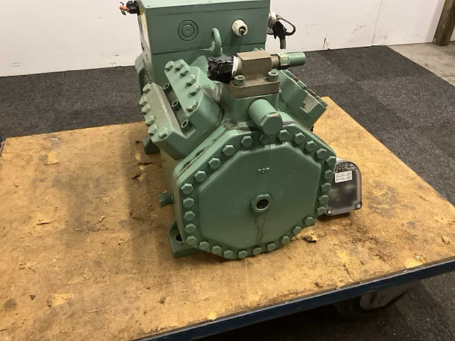 Bitzer koelcompressor co2 - afbeelding 6 van  7