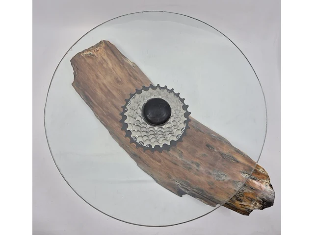 Bizarre fruitschaal / designobject – fossiel vs shimano - afbeelding 2 van  7