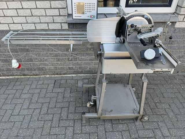 Bizerba - 2011 - vol automatisch a 404 fb - snijmachine - afbeelding 2 van  9