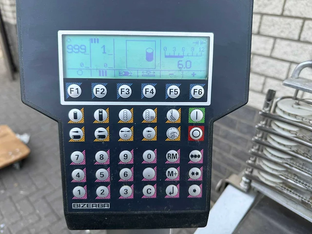 Bizerba - a404 automaat - snijmachine - afbeelding 4 van  7