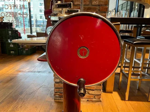 Bizerba - vintage snijmachine met onderstel - afbeelding 3 van  19