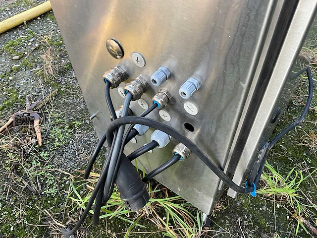Bizerba glm-i etiketteermachine met weeginstallatie - afbeelding 7 van  7