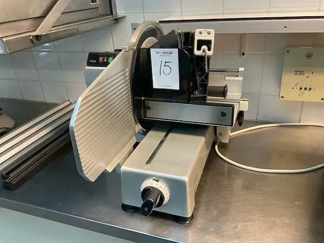 Bizerba vlees snijmachine - afbeelding 1 van  6