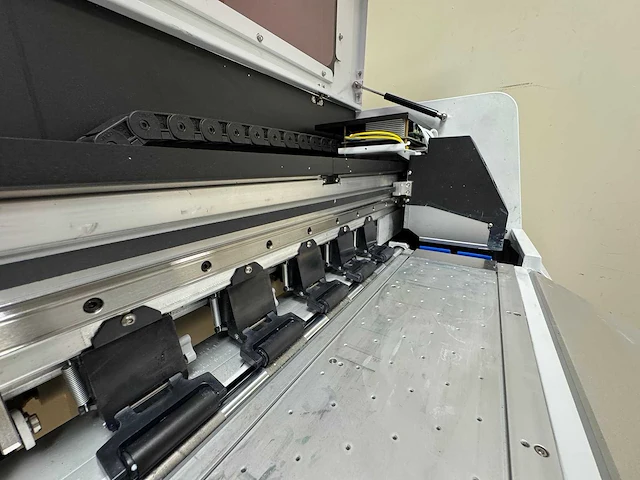Bizon promax dtf i3200 + bizon shaker professional dtf printer - afbeelding 20 van  29