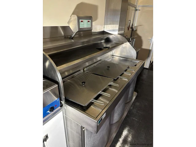 Bk trailers patat/vis verkoopwagen incl. apparatuur - afbeelding 15 van  27