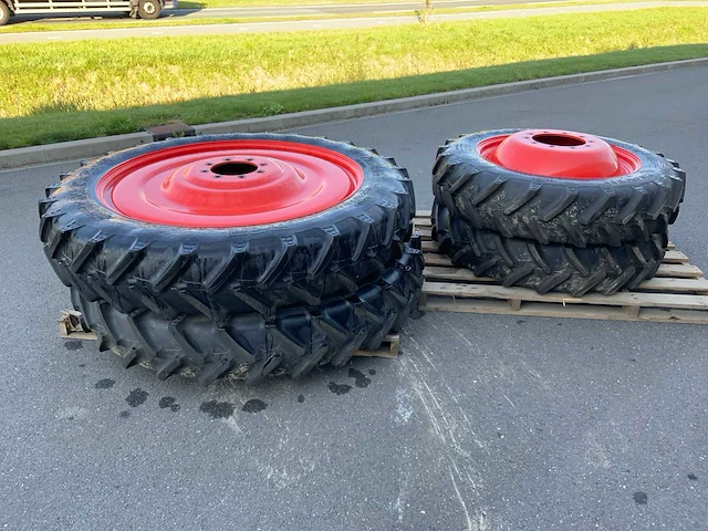 Bkt agri max rt 955 smalle banden met velg - afbeelding 7 van  16
