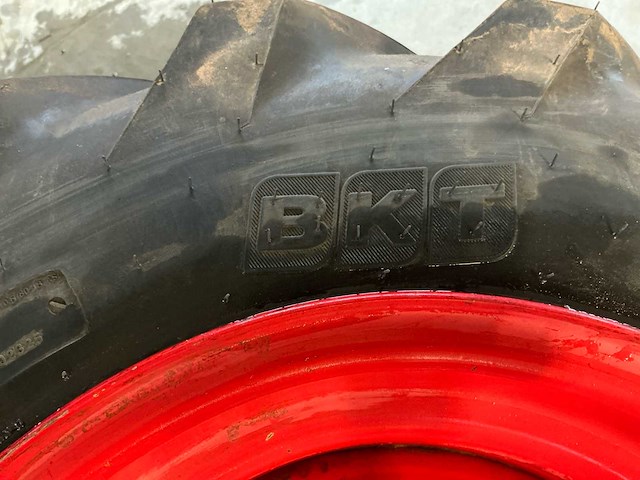 Bkt implement - as504 - agri max rt 855 compleets set - afbeelding 12 van  17