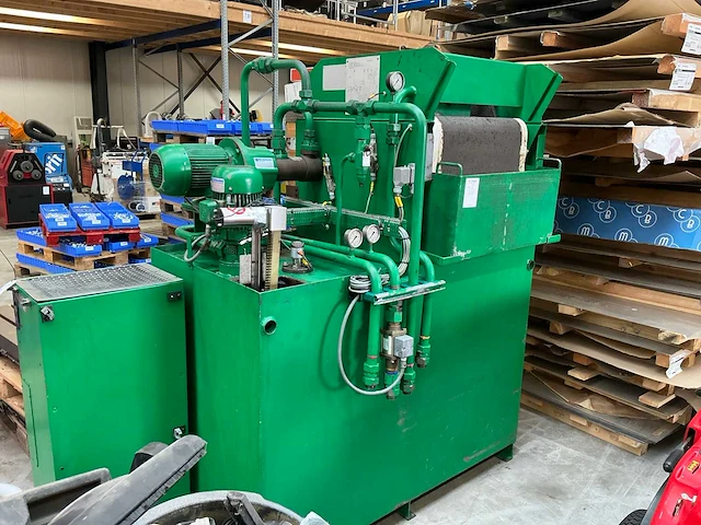 Bkw koeloliemiddel filterunit met chiller - afbeelding 1 van  13