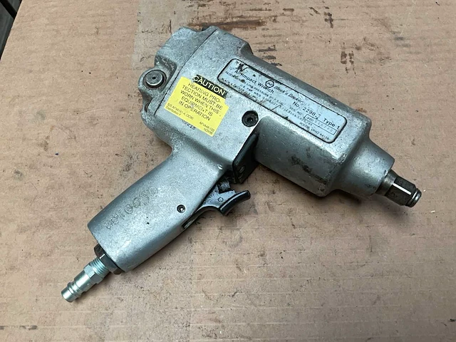 Black & decker 1 slagmoersleutel - afbeelding 2 van  3