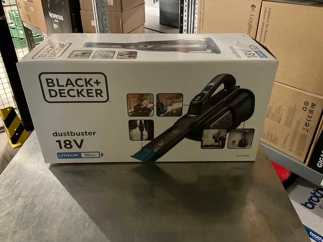 Black & decker 18v dustbuster - afbeelding 1 van  2
