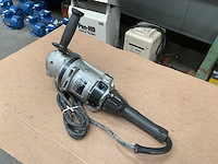 Black & decker 7”/9” haakse slijper - afbeelding 1 van  5