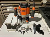 Black + decker kw1200e bovenfrees - afbeelding 2 van  4