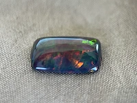 Black opal - 4.49 carat natuurlijke black opal - afbeelding 1 van  3