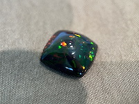 Black opal - 4.60 carat natuurlijke black opal - afbeelding 3 van  5