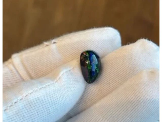 Black opal - 6.40ct - afbeelding 2 van  3