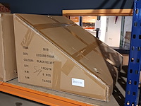 Black velvet round gold legs, 2025 - afbeelding 2 van  2