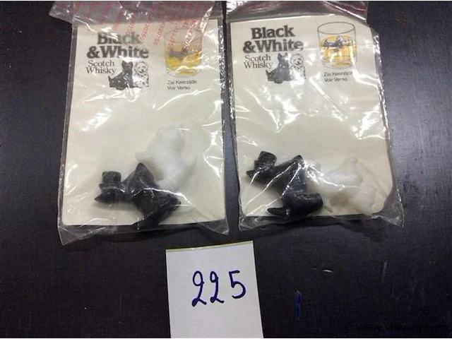 Black & white ijsvormpjes - afbeelding 1 van  2