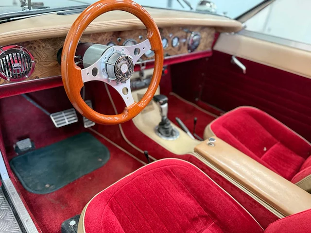 Blackstone - convertible - v8 - oldtimer - 1970 - afbeelding 27 van  51