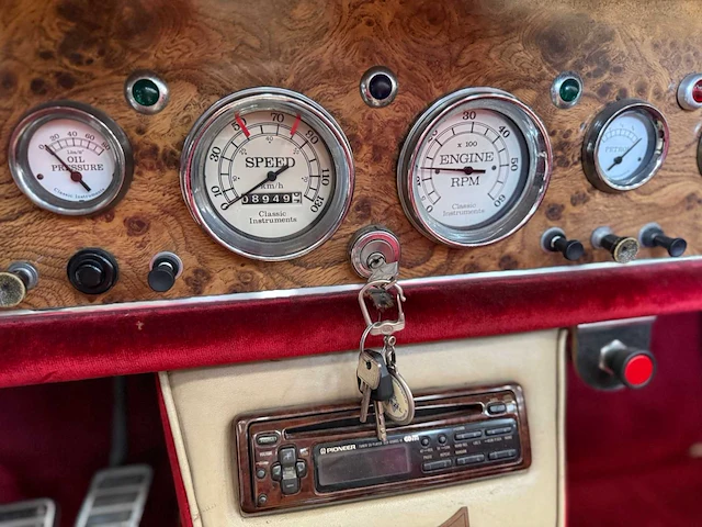 Blackstone - convertible - v8 - oldtimer - 1970 - afbeelding 29 van  51