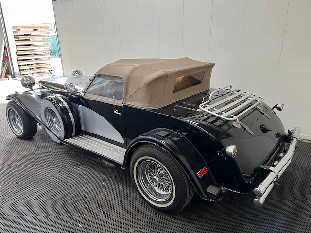 Blackstone - v8 - oldtimer - 1970 - afbeelding 28 van  32