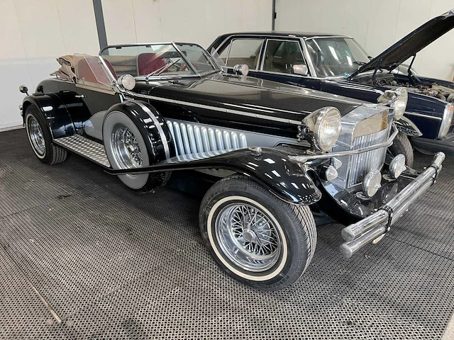 Blackstone - v8 - oldtimer - 1970 - afbeelding 30 van  32