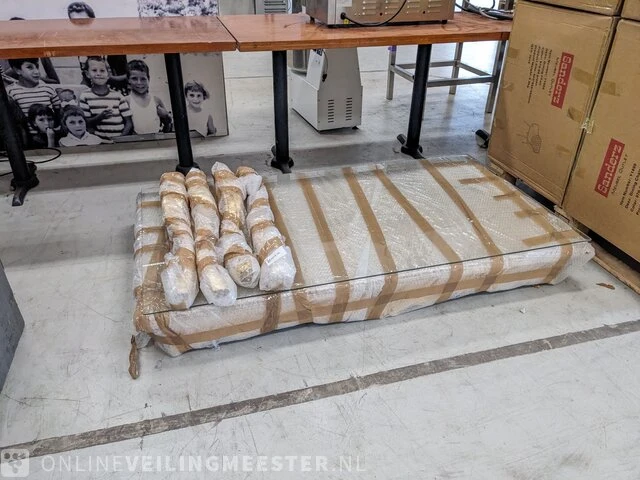 Blad-goud bekleedde lodewijk xvi-stijl presentatie / eet kamer tafel met glasplaat, 2e helft 20e eeuw - afbeelding 4 van  12