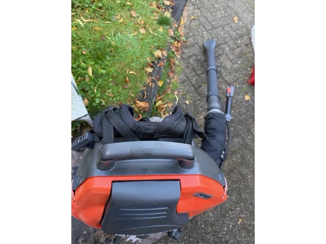 Bladblazer, husqvarna, 356bt - afbeelding 4 van  5