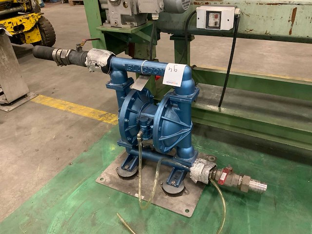 Blagdon pneumatische membraampomp - afbeelding 1 van  2