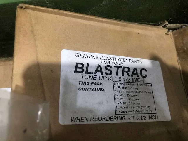 Blastrac bmp 215-e betonfrees - afbeelding 2 van  17