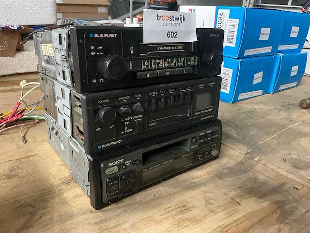 Blauwpunkt / sony autoradio (3x) - afbeelding 2 van  3