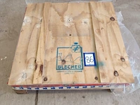 Blecher - afbeelding 1 van  8