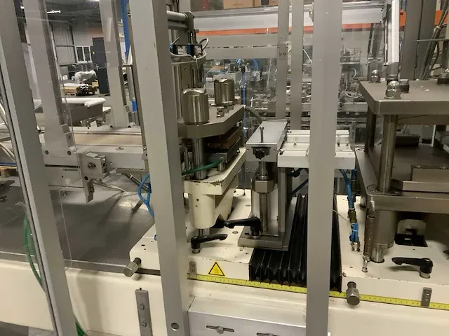 Bliss compacker folie verpakkingsmachine - afbeelding 6 van  25