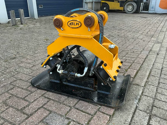 Blk blk-4 trilplaat hydraulisch - afbeelding 1 van  9