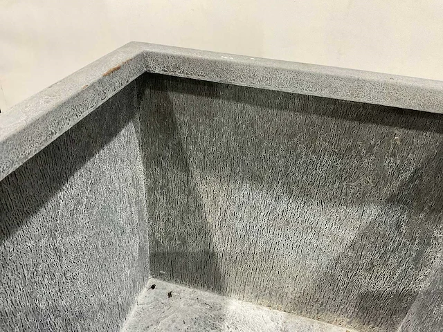 Bloembak 60 cm hoog - afbeelding 5 van  6