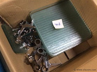 Bloemenstaander ( compleet + reserve stukken ) - afbeelding 2 van  2