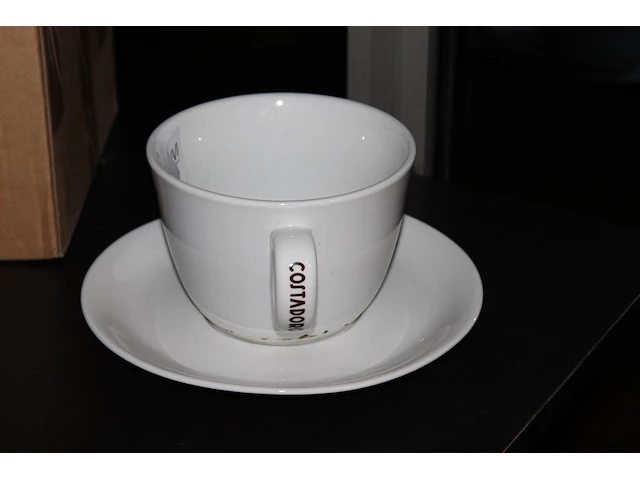 Bloempot koffiekop en schotel xl. - afbeelding 2 van  2