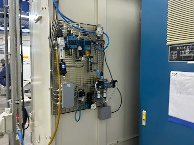 Blohm planomat - 408 - surface grinding machine - 1999 - afbeelding 4 van  17